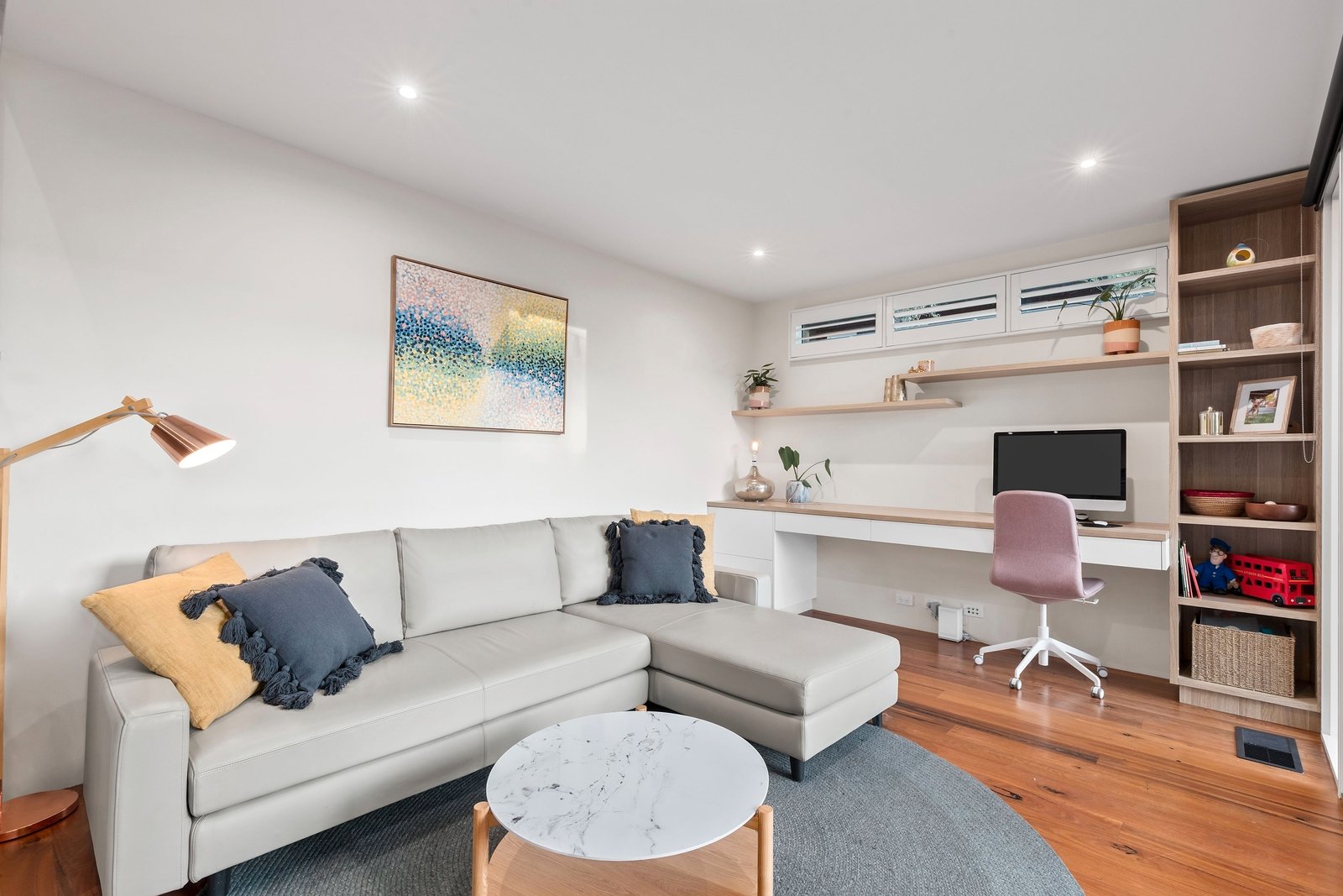 Property Gallery Thumbnail 23