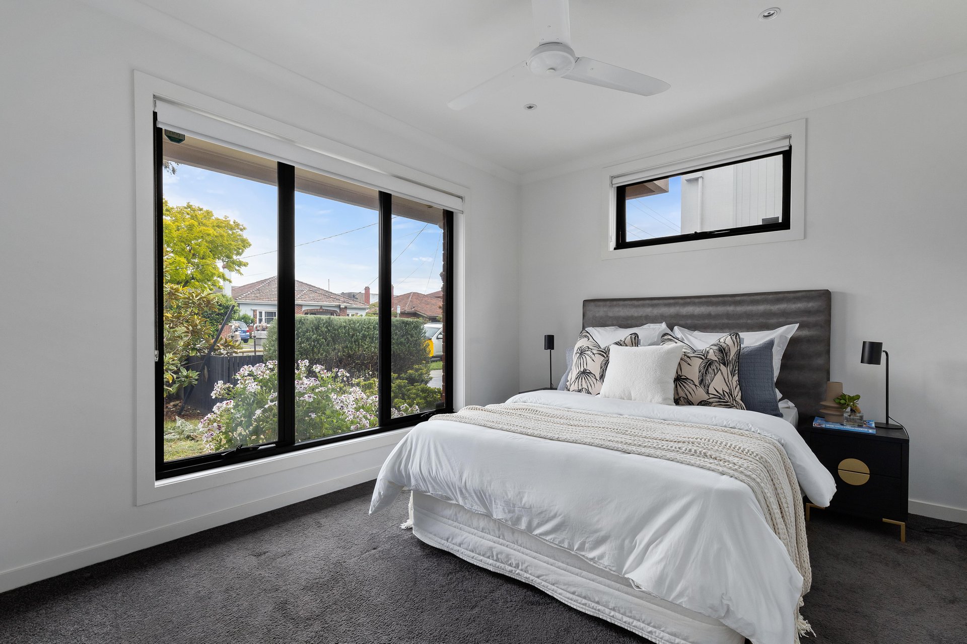 1/76 Collins Street, Mentone image 7