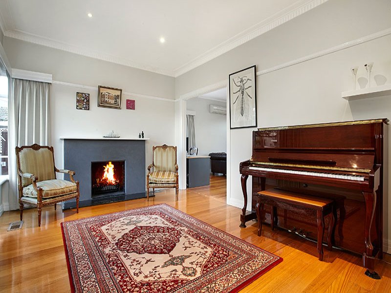 1/76 McKean Street, Box Hill North image 2