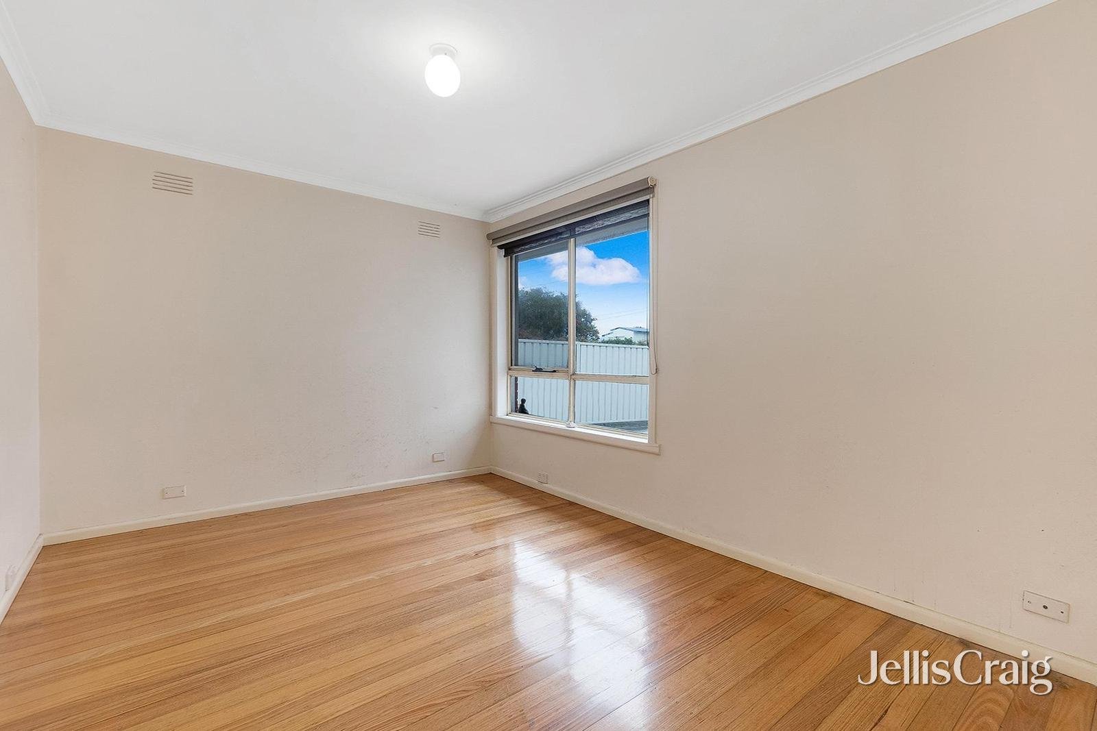 176 Milleara Road, Keilor East image 6