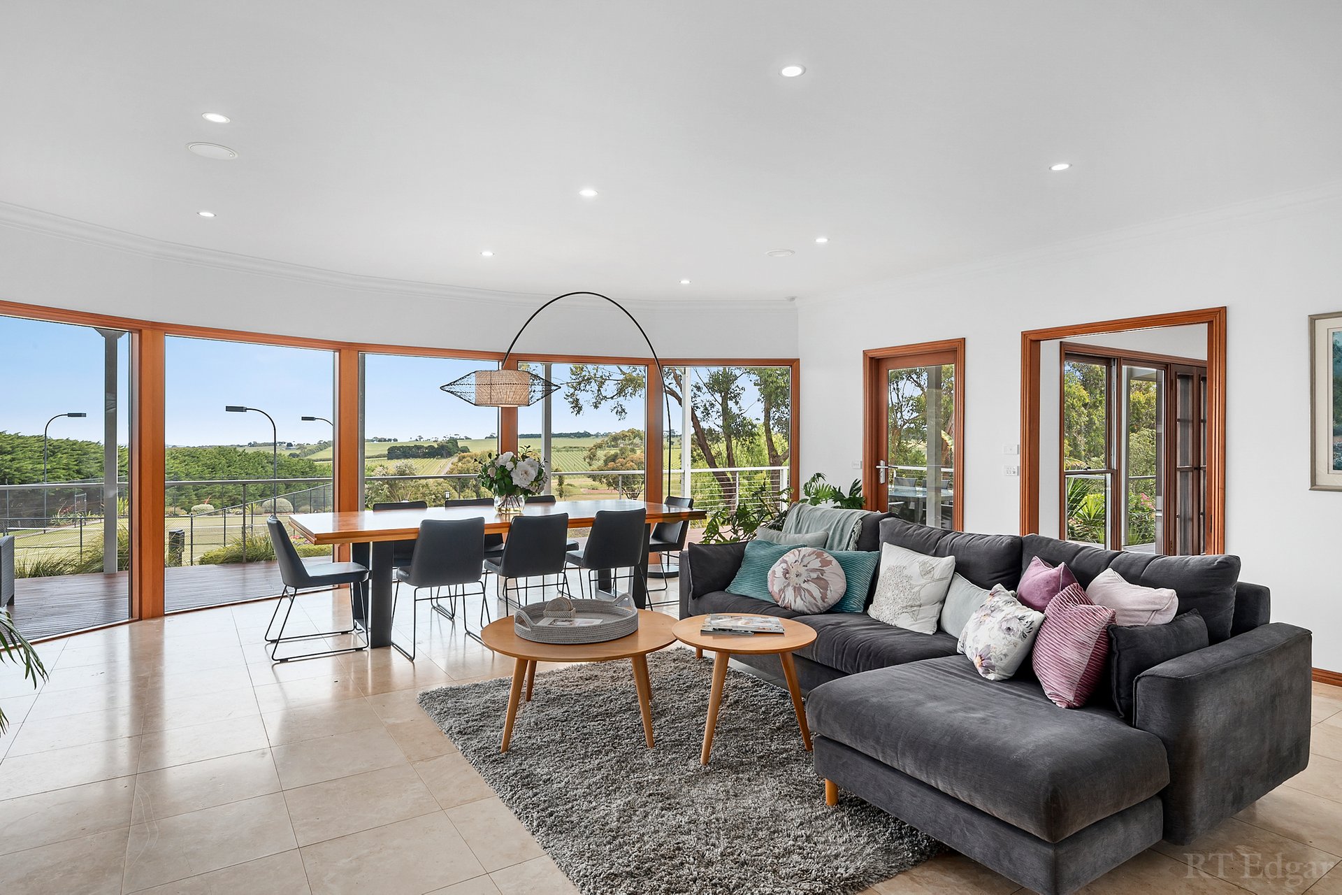 Property Gallery Thumbnail 4