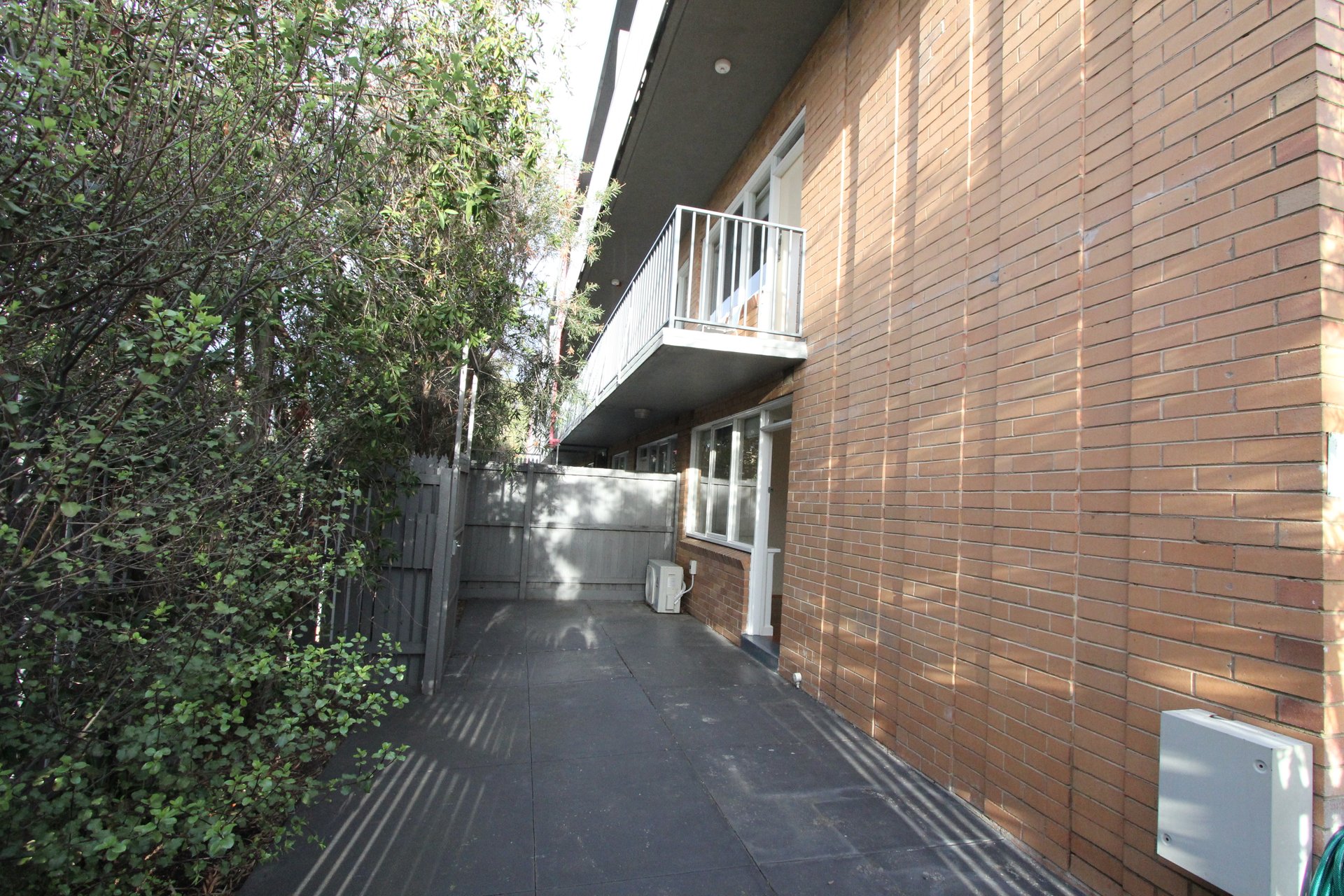 Property Gallery Thumbnail 7