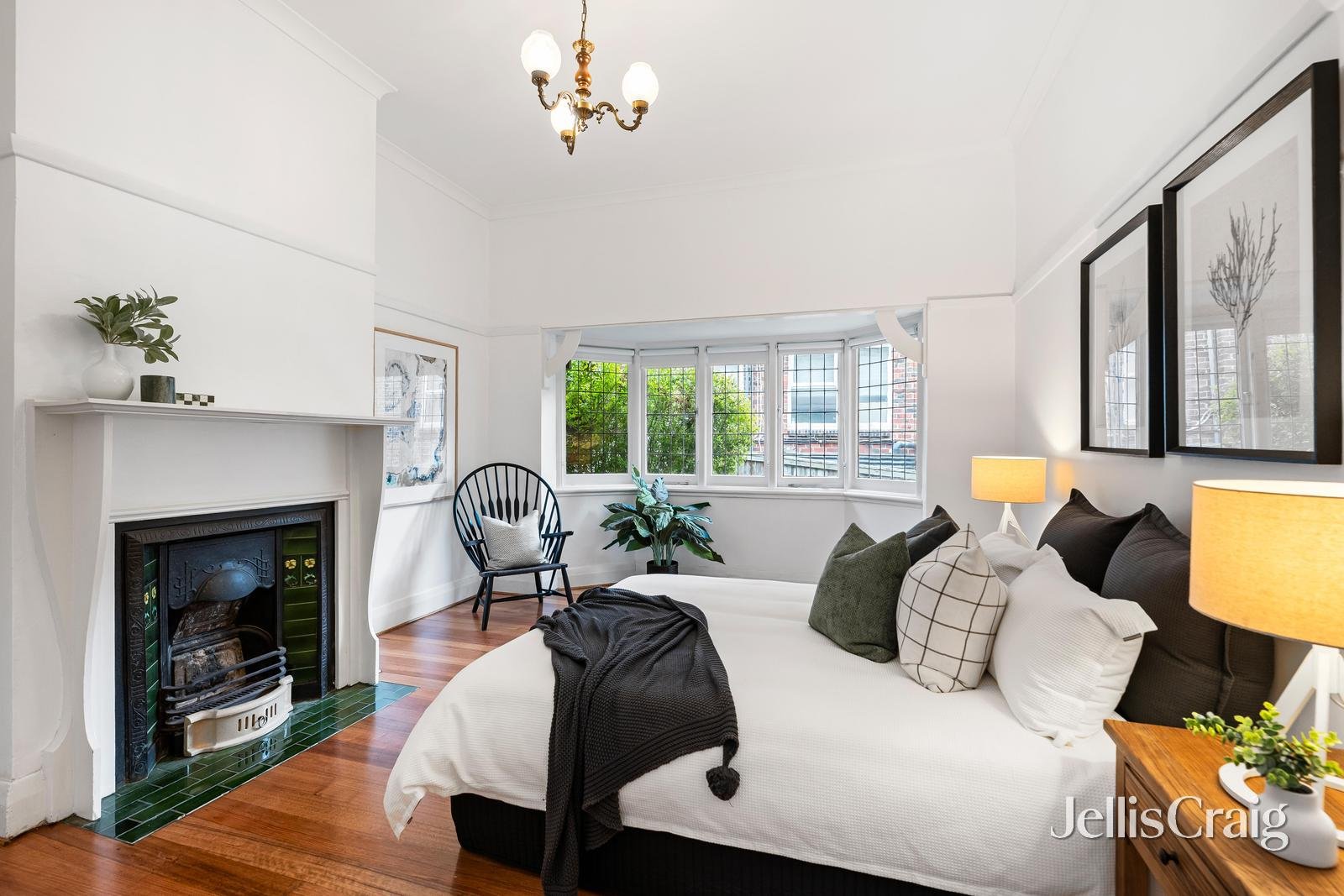 176 Whitehorse Road, Balwyn image 6