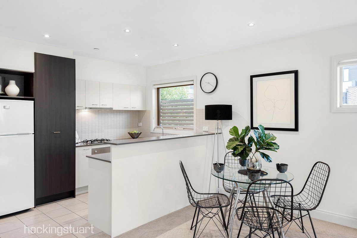 17/60 Harp Road, Kew image 4