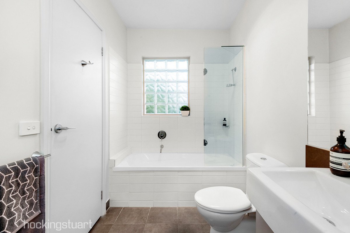 17/60 Harp Road, Kew image 8