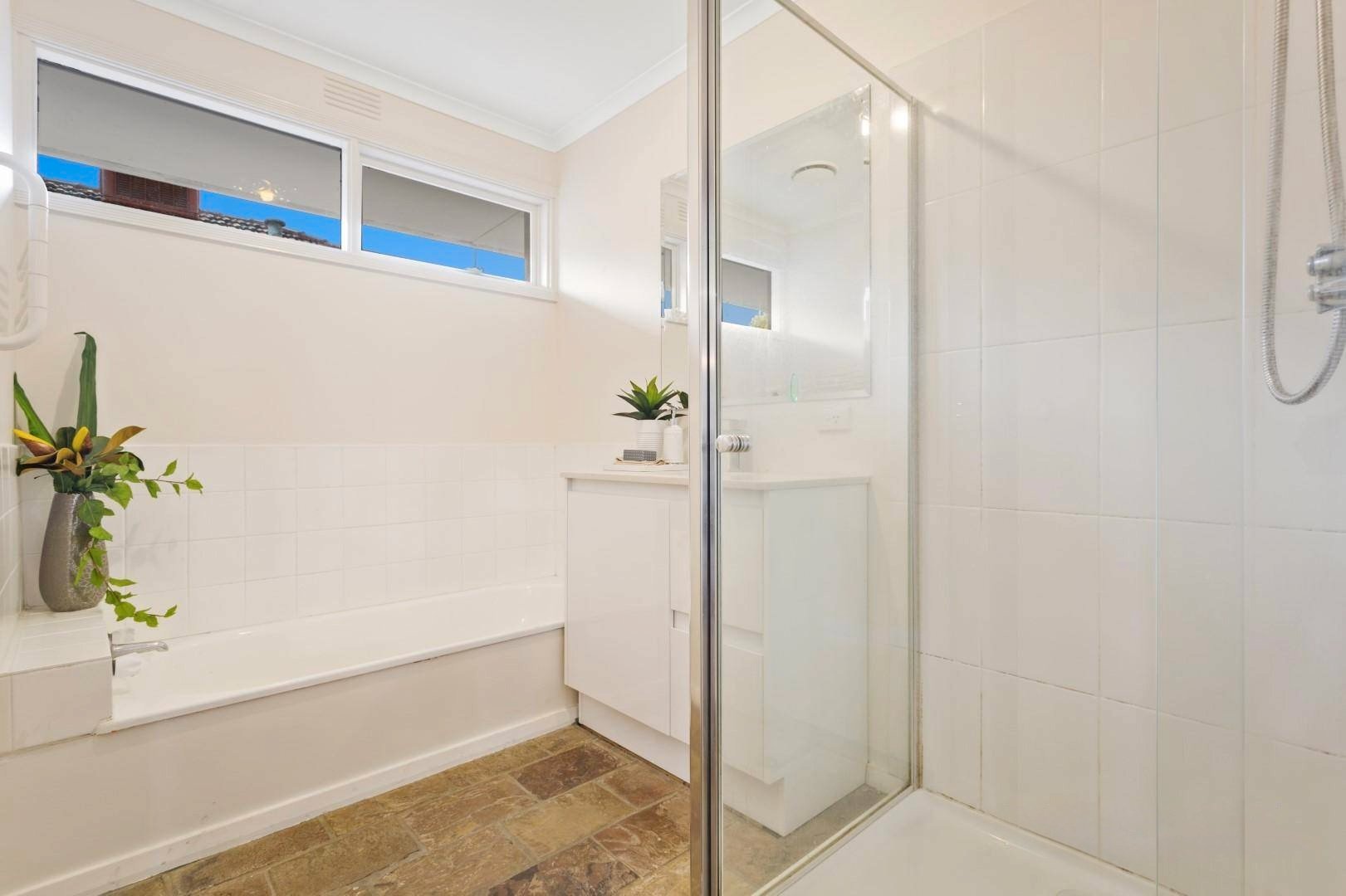 1/762 Waverley Road, Glen&nbsp;Waverley image 8