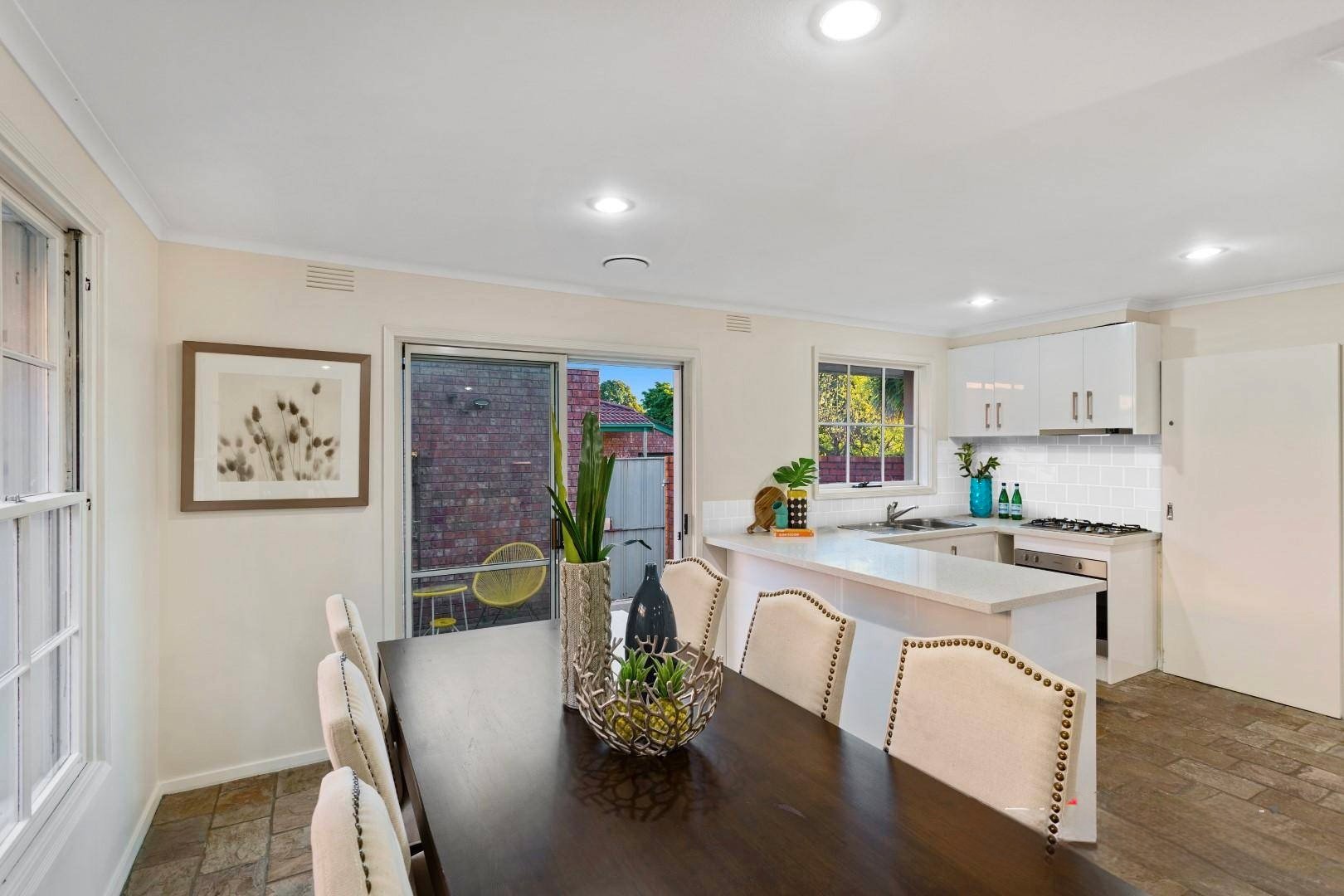 1/762 Waverley Road, Glen&nbsp;Waverley image 5