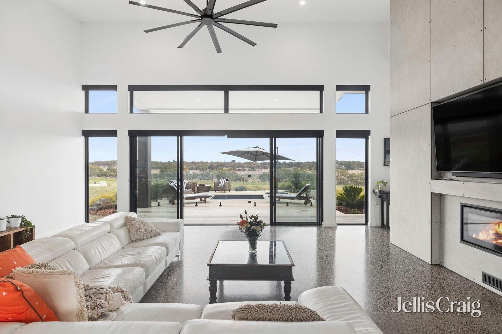 1769 Creswick Newstead Road, Campbelltown image 3