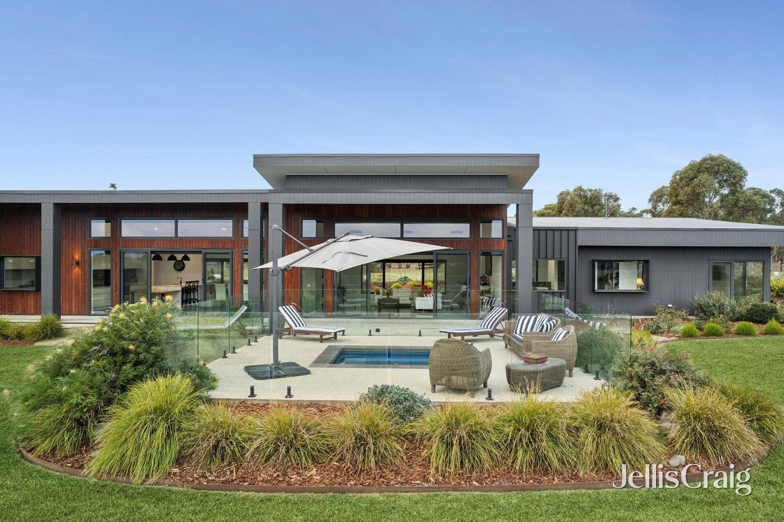 1769 Creswick Newstead Road, Campbelltown image 4
