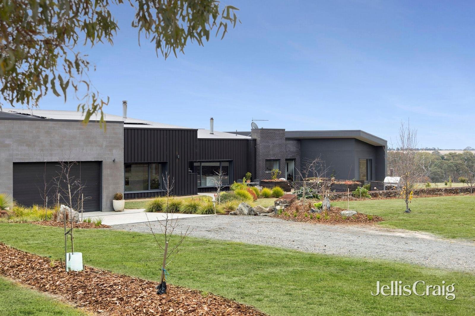1769 Creswick Newstead Road, Campbelltown image 12