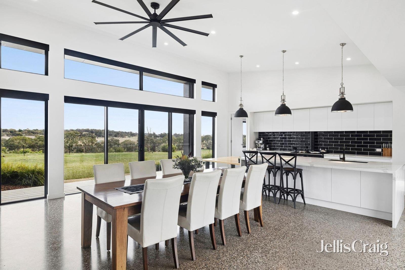 1769 Creswick Newstead Road, Campbelltown image 13