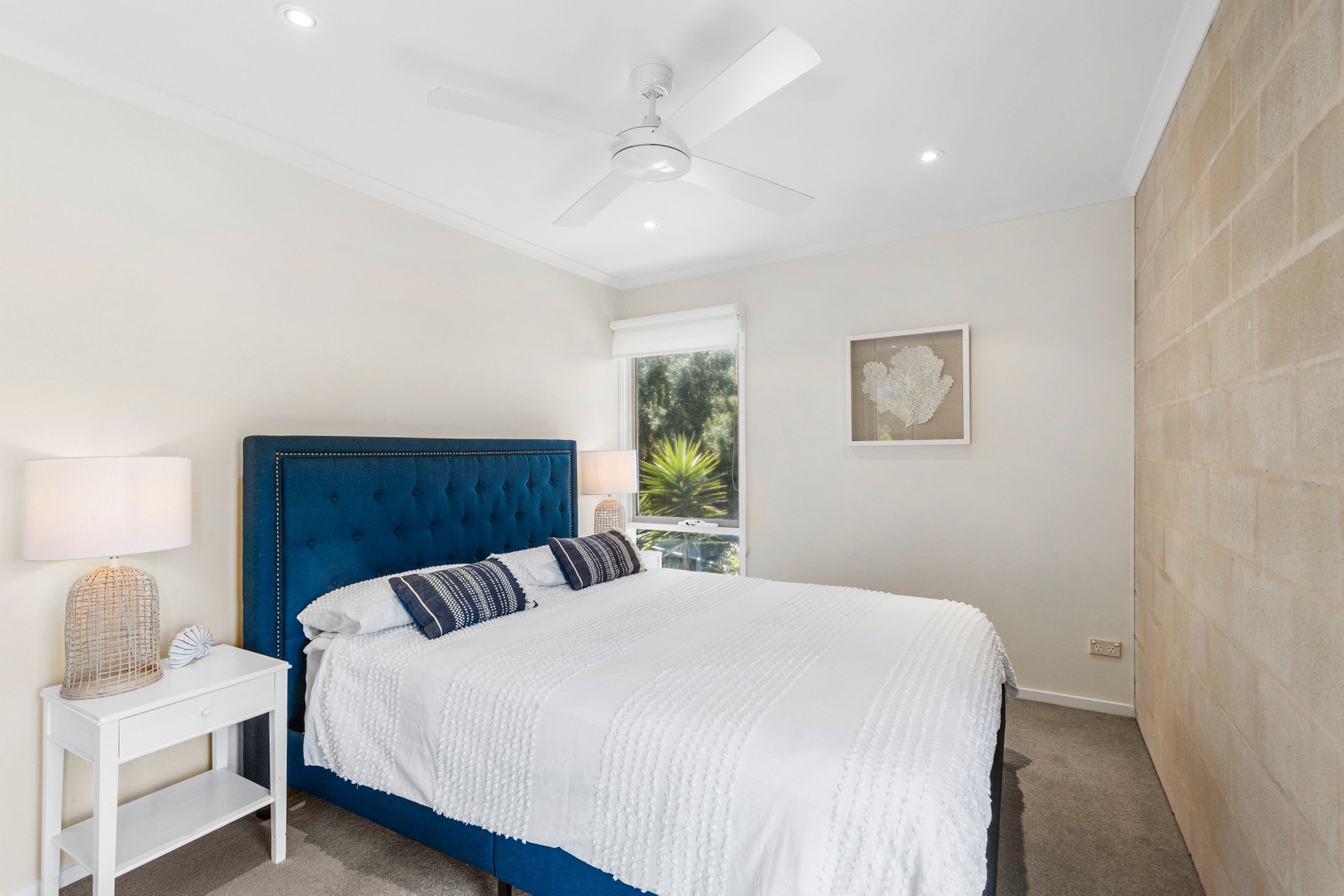 Property Gallery Thumbnail 6