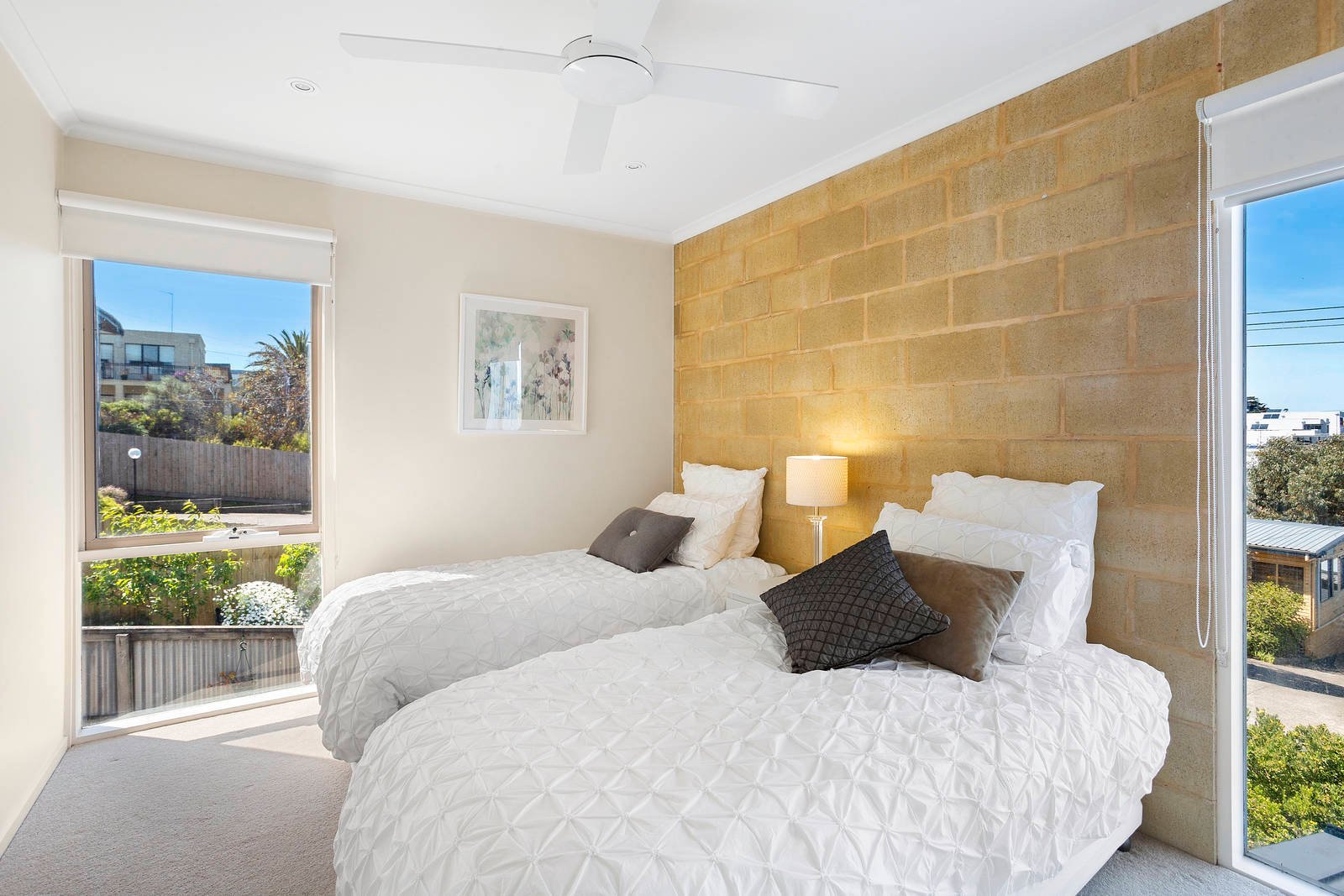 Property Gallery Thumbnail 6