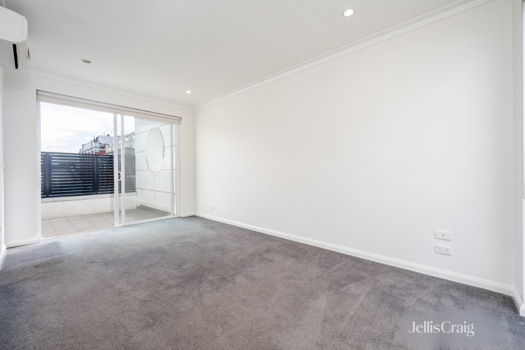 1/77 Little Oxford Street, Collingwood image 3