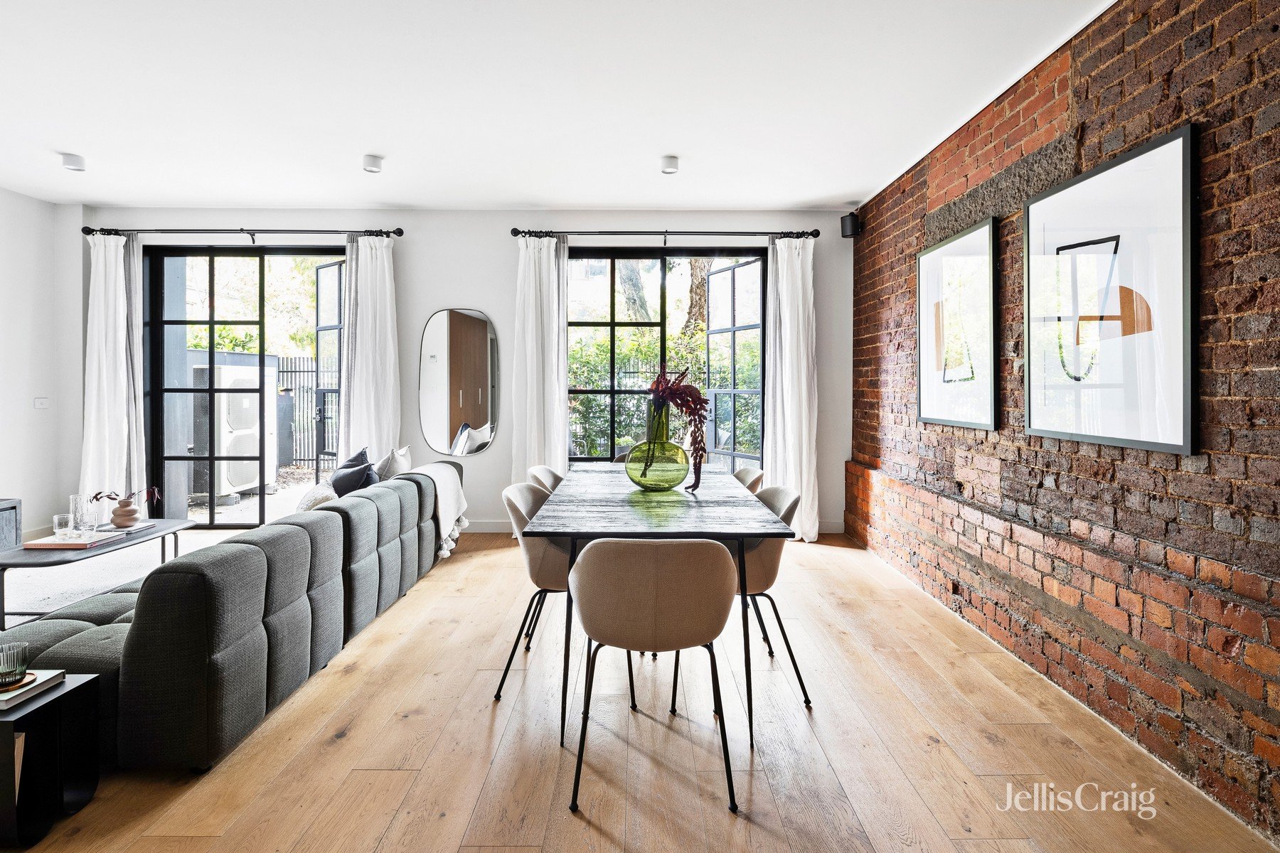 1/77 Nicholson Street, Abbotsford image 3