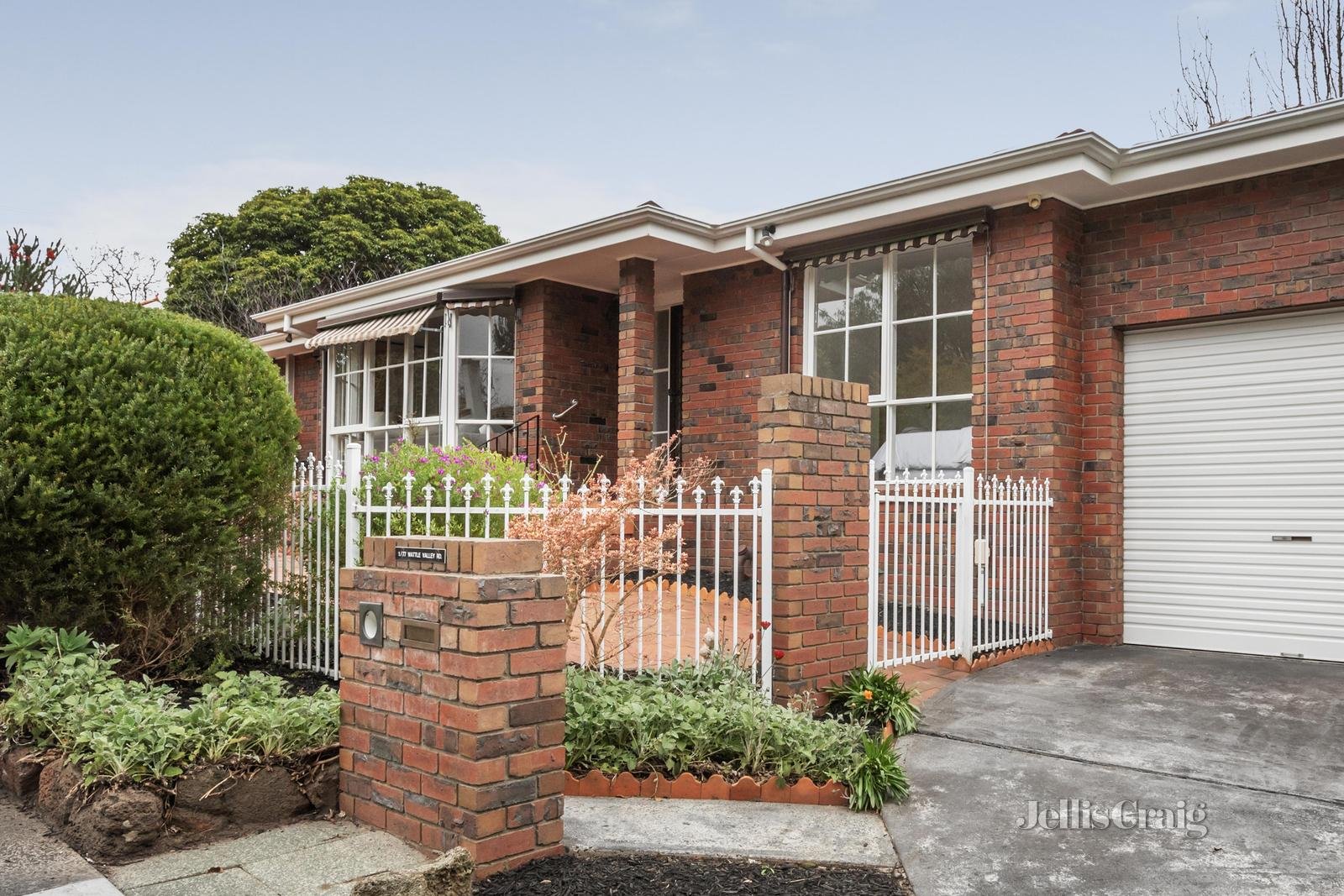 1/77 Wattle Valley Road, Canterbury image 1