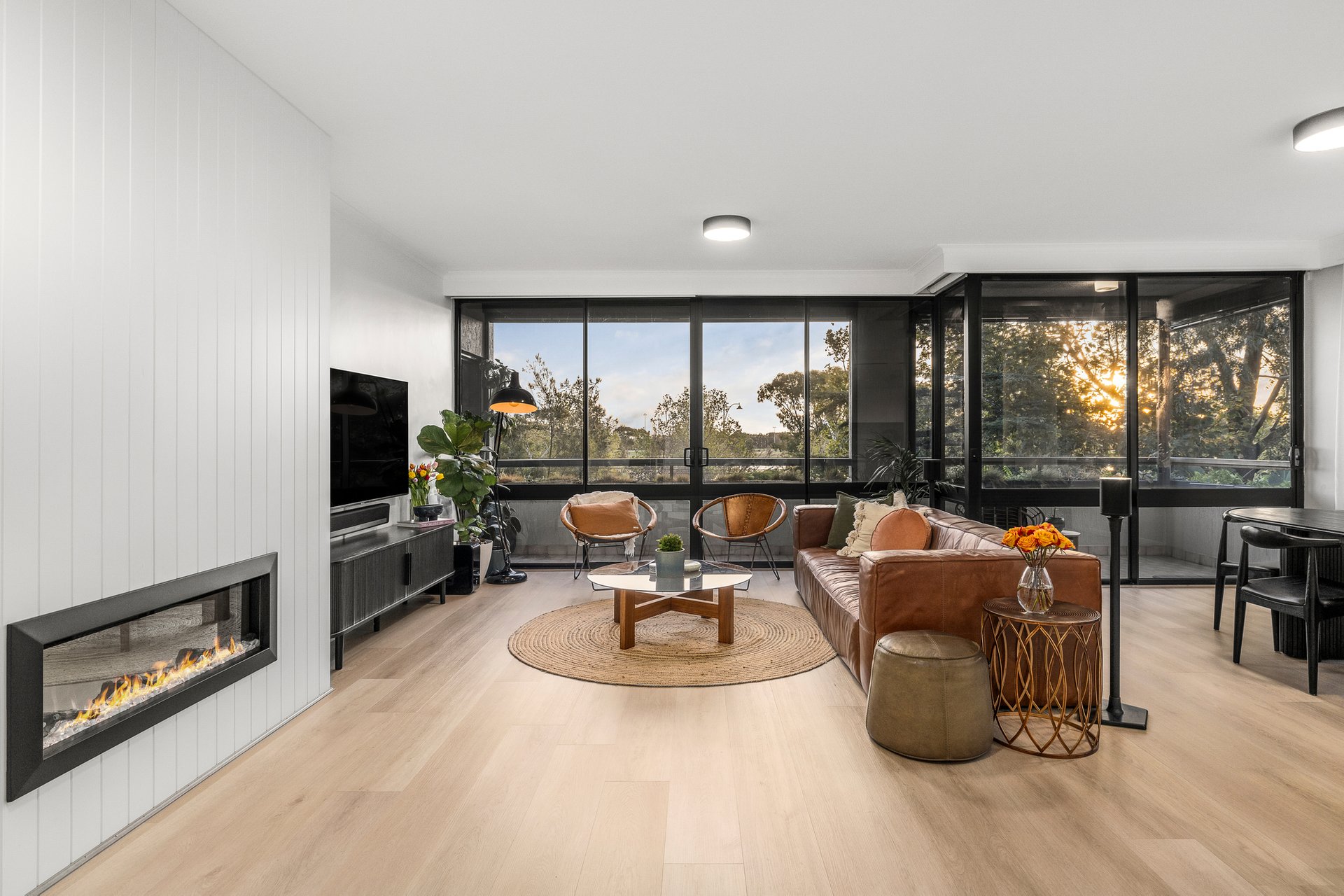Property Gallery Thumbnail 2
