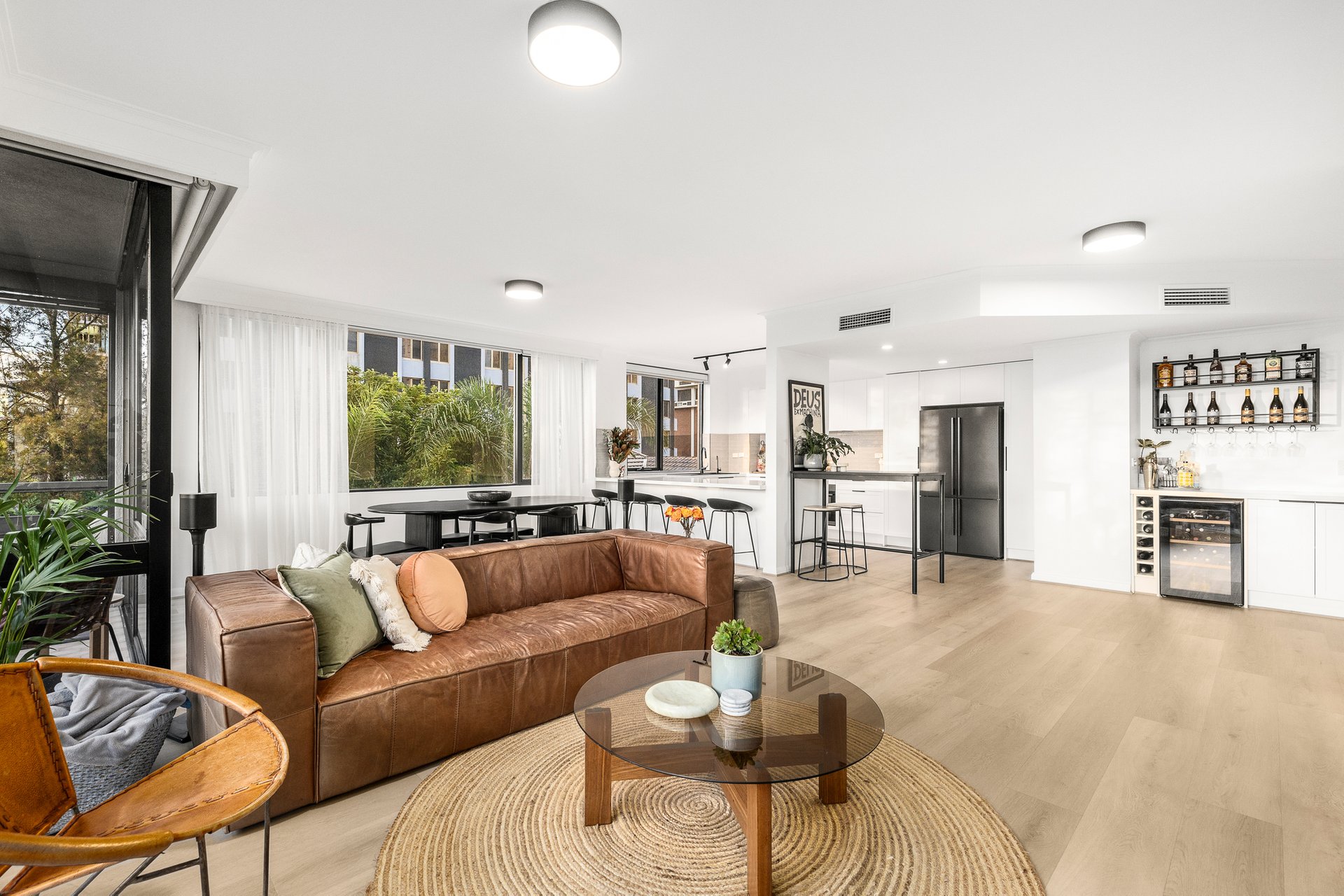 Property Gallery Thumbnail 3