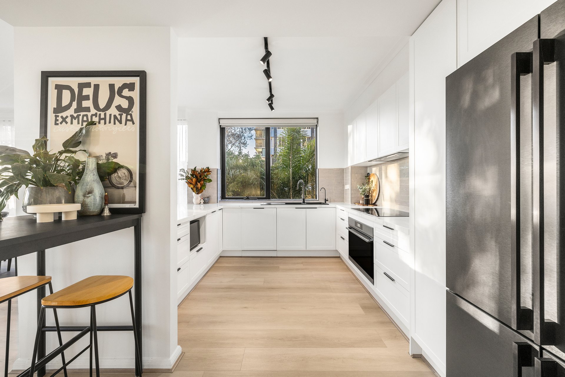 Property Gallery Thumbnail 4