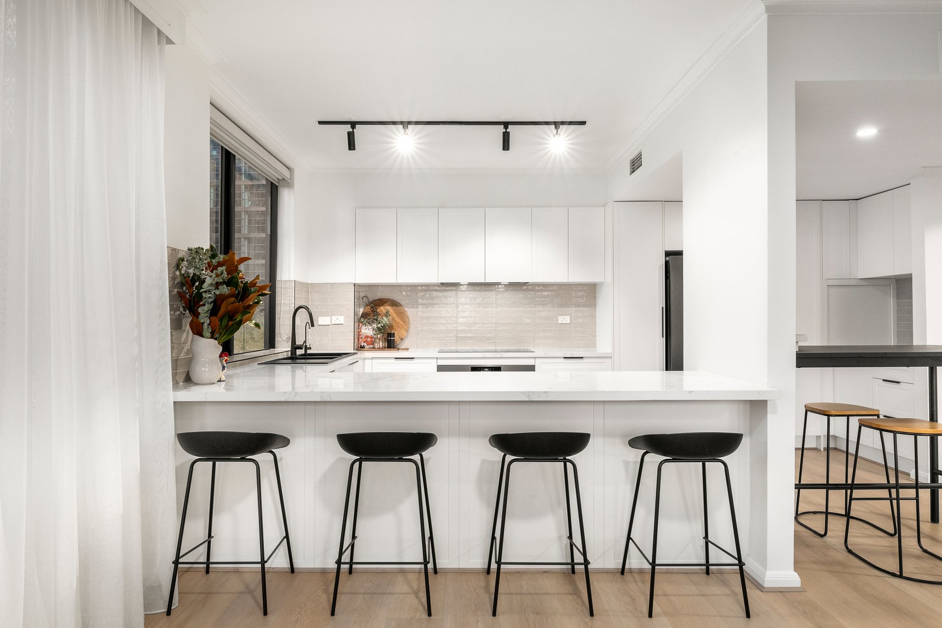 Property Gallery Thumbnail 5