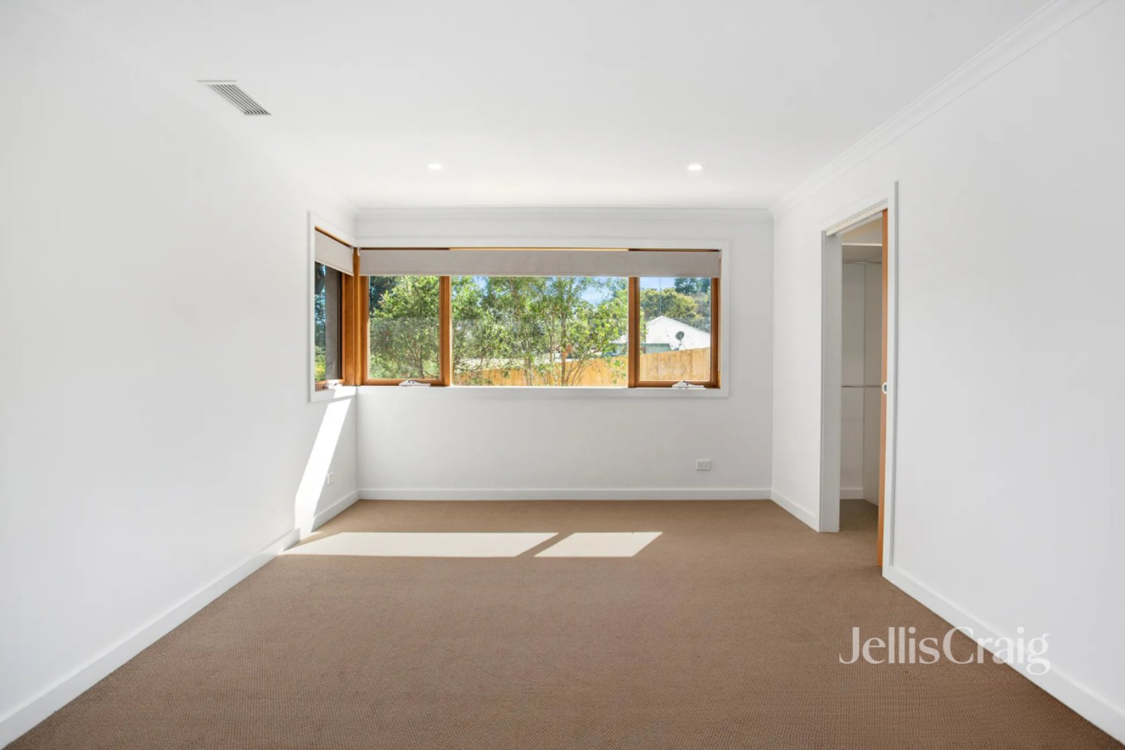 1/778 Heidelberg-Kinglake Rd, Hurstbridge image 4