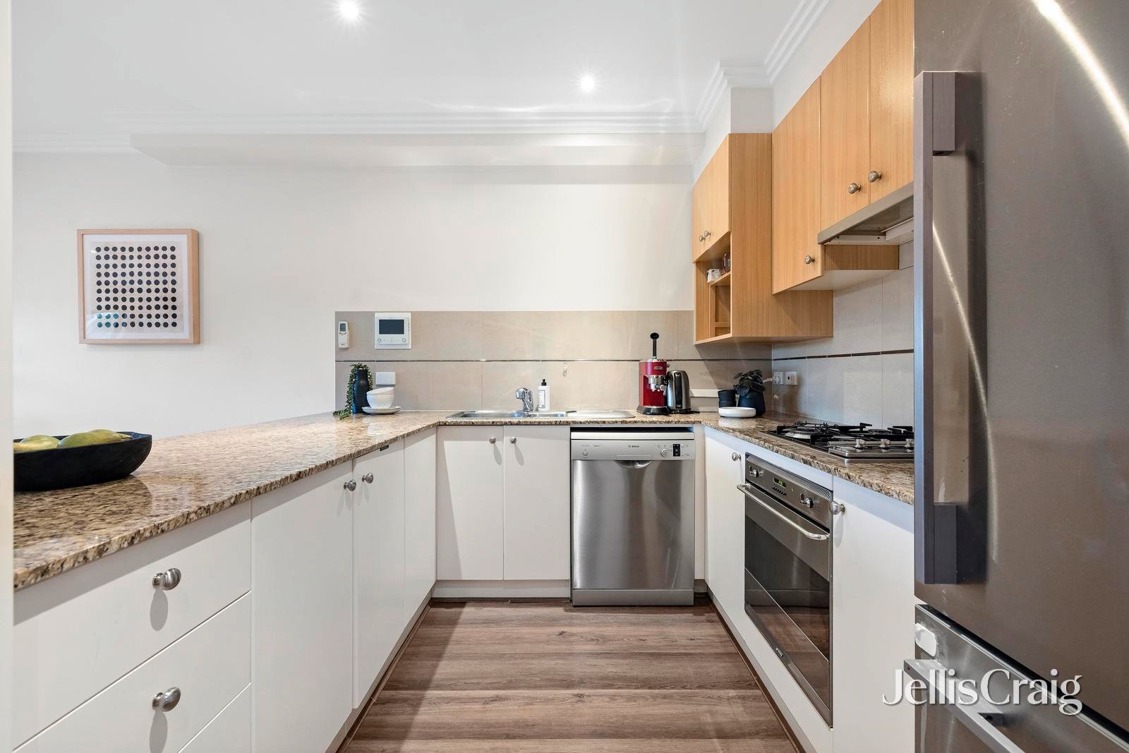 17/781 Whitehorse Road, Mont&nbsp;Albert image 3