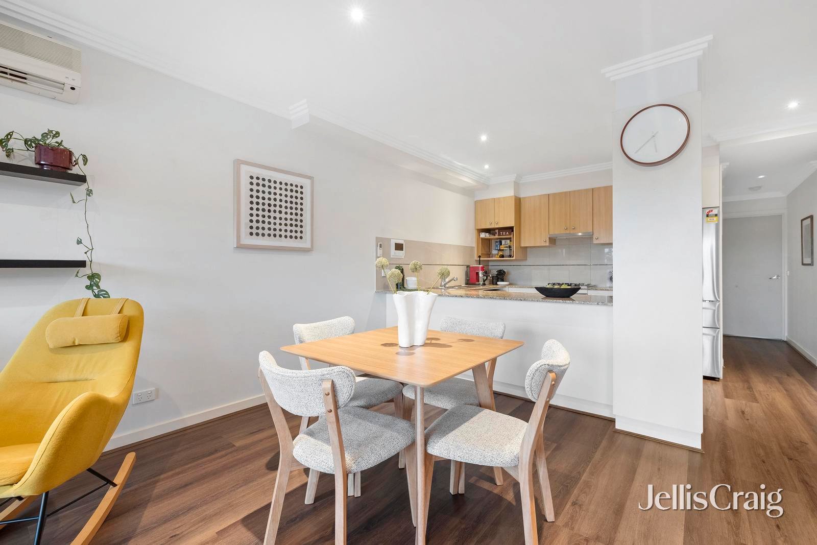 17/781 Whitehorse Road, Mont&nbsp;Albert image 4