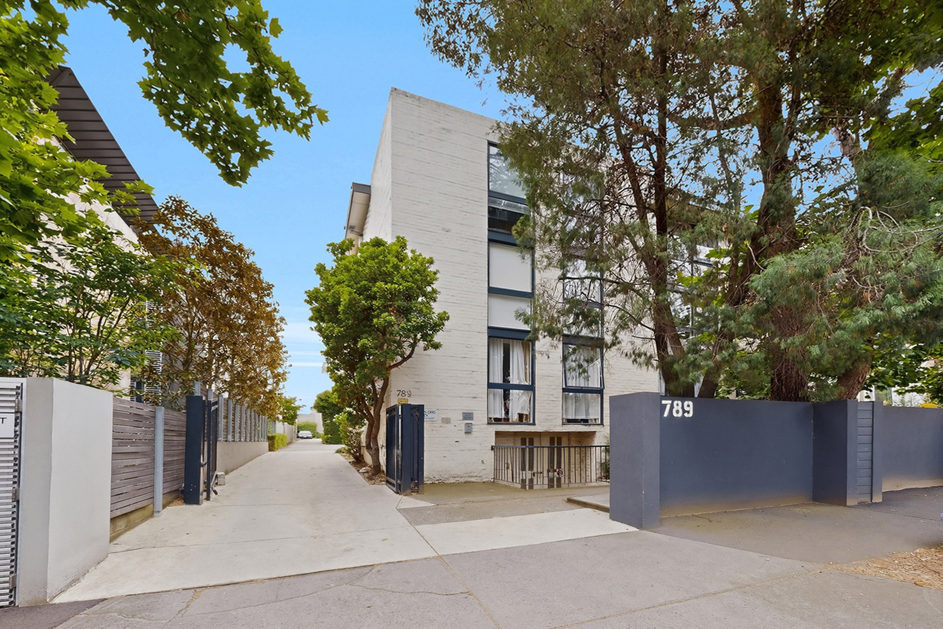 17/789 Malvern Road, Toorak image 1