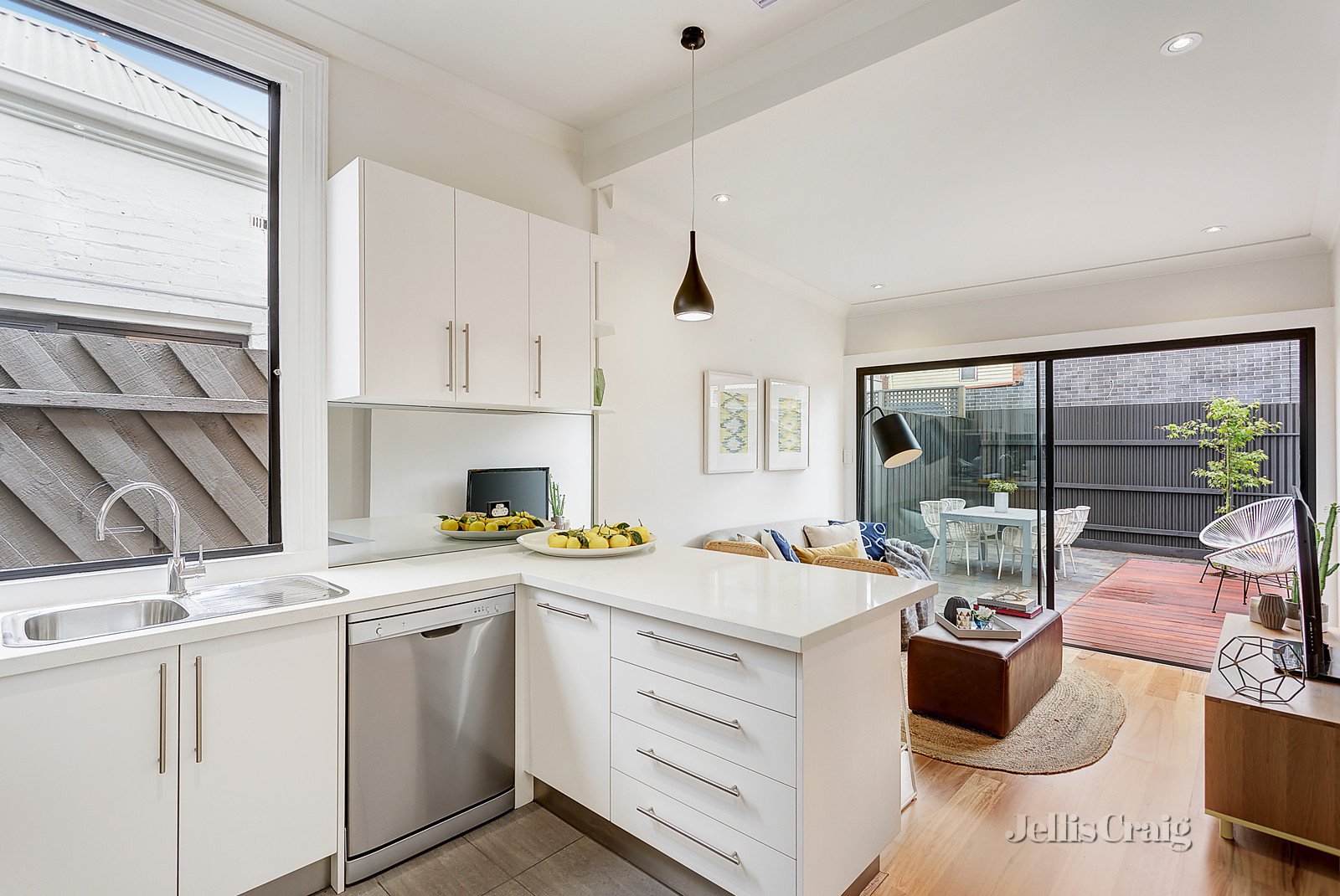 178 Keele Street, Collingwood image 3