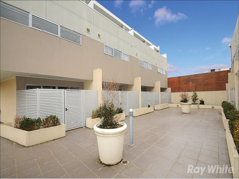 1/79 Atherton Road, Oakleigh image 4