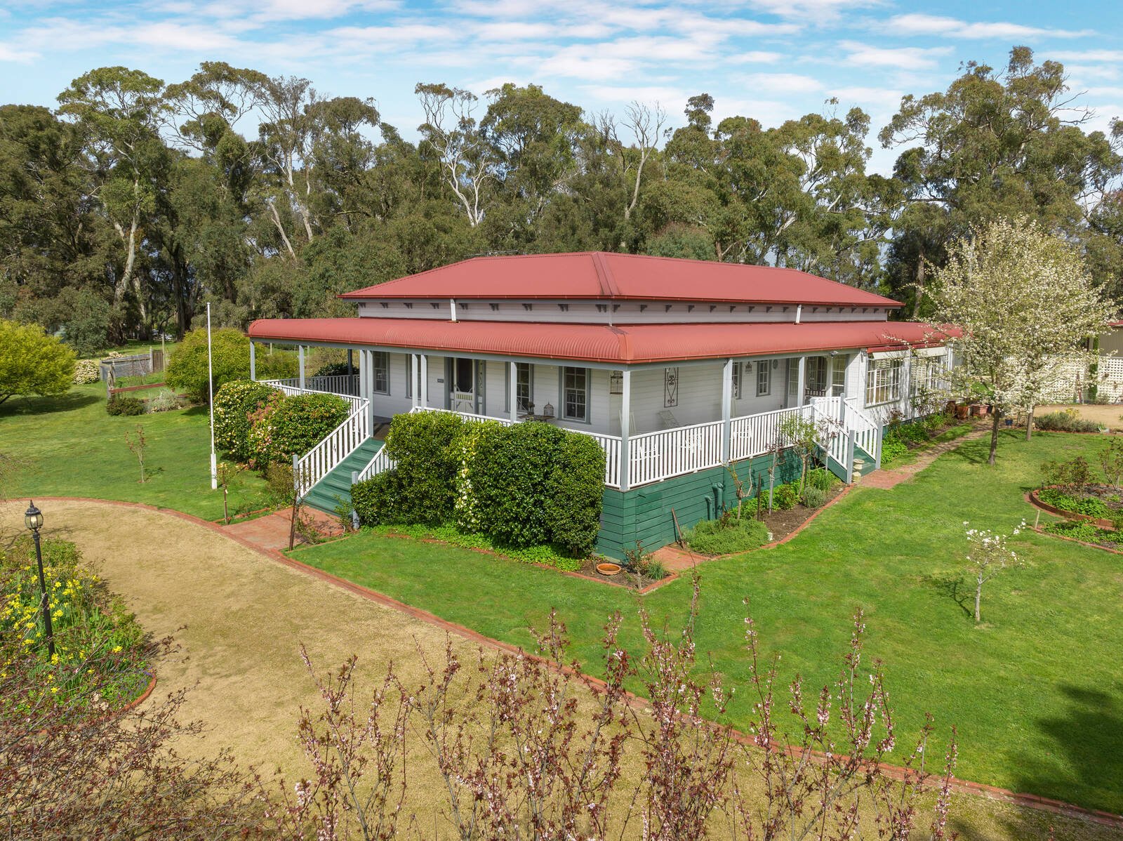 Property Gallery Thumbnail 2