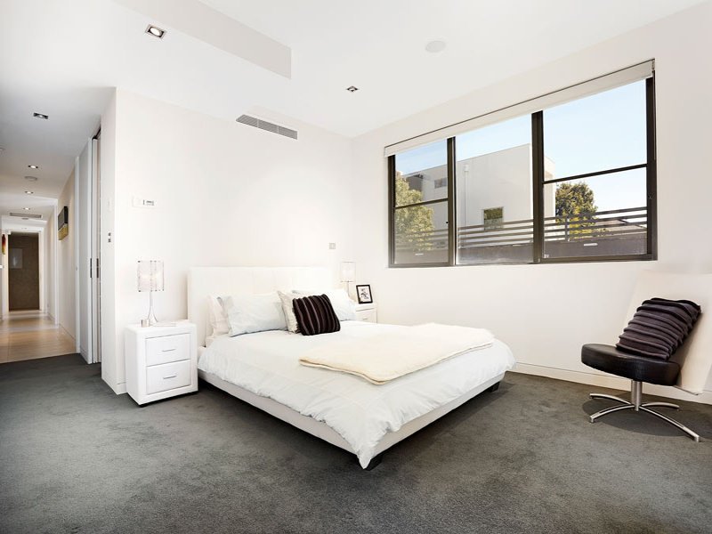 1/79 Marine Parade, Elwood image 7