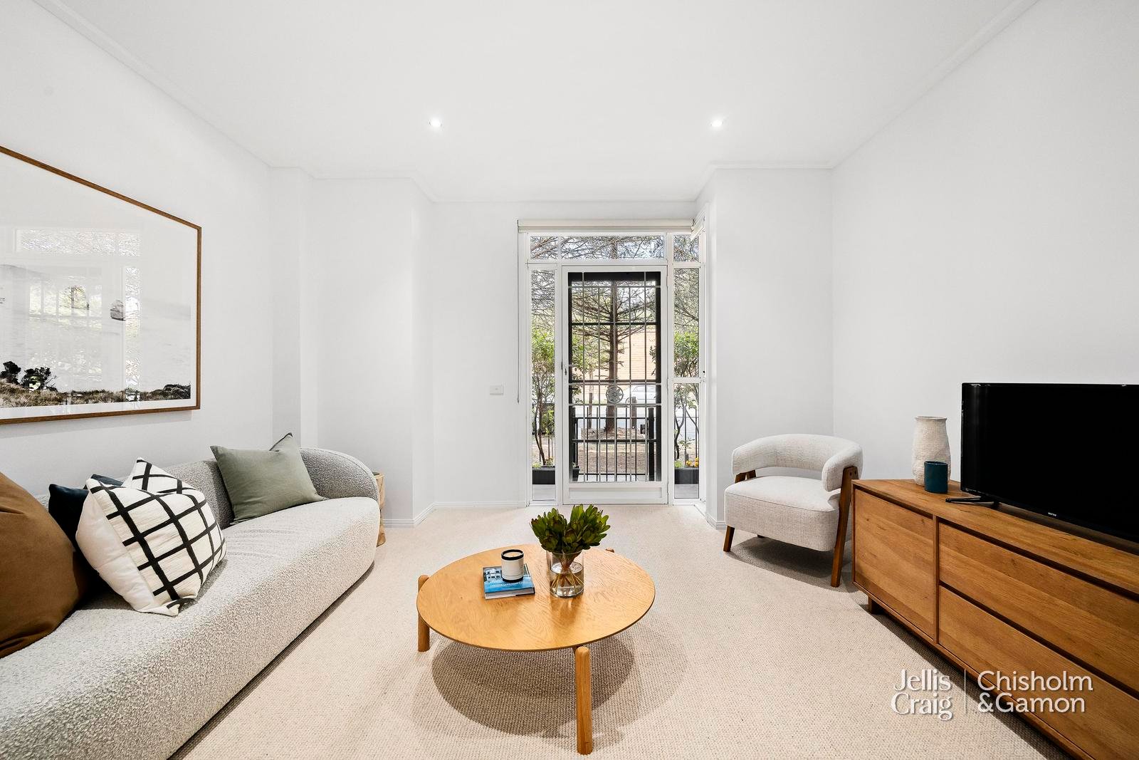 1/79 Pickles Street, Port Melbourne image 4