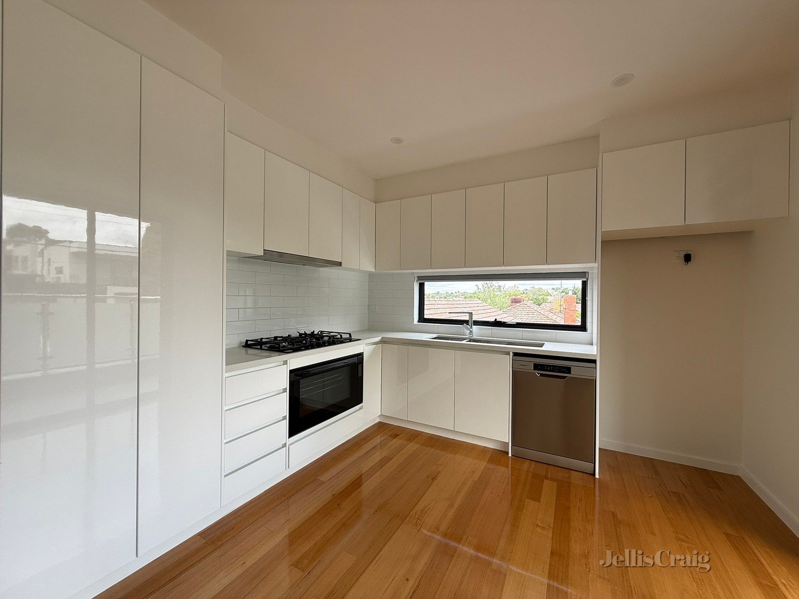 1/79 Summerhill Road, Reservoir image 3