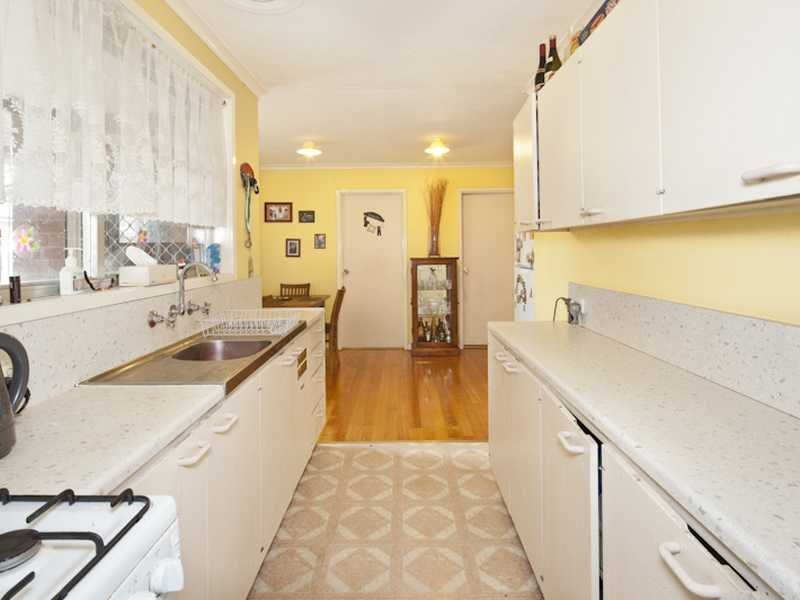 179 Wilsons Road, Whittington image 3