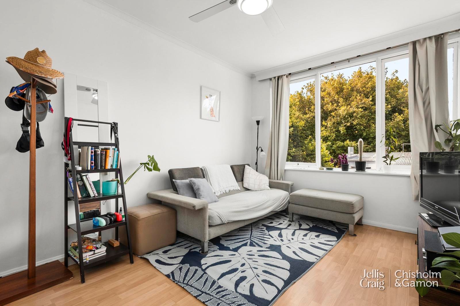 17/93 Glen Huntly Road, Elwood image 2