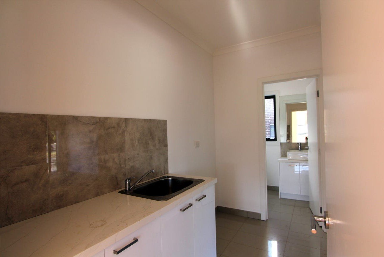 1/794 Princess Highway, Springvale image 8