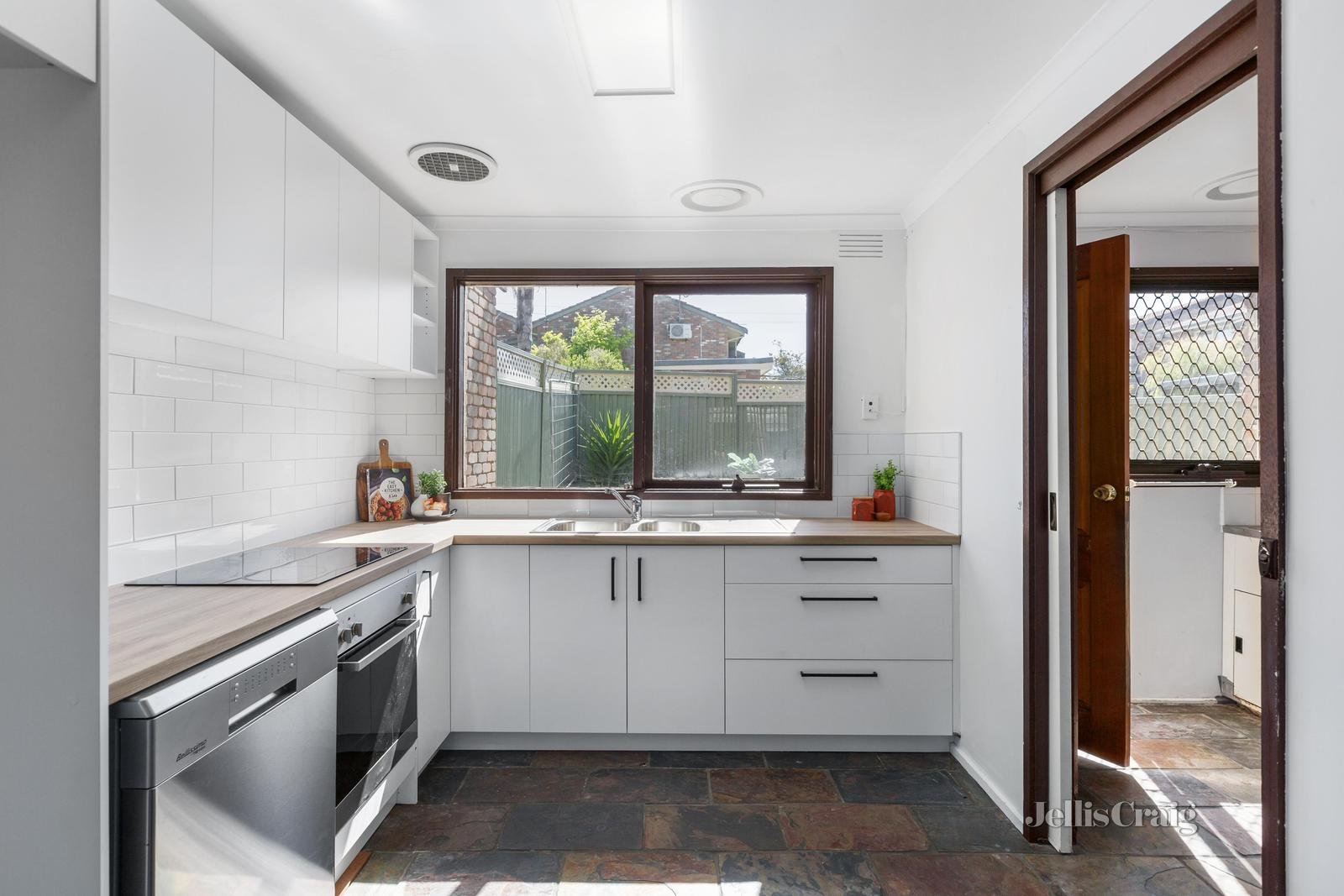 17/99 Nepean Highway, Seaford image 4