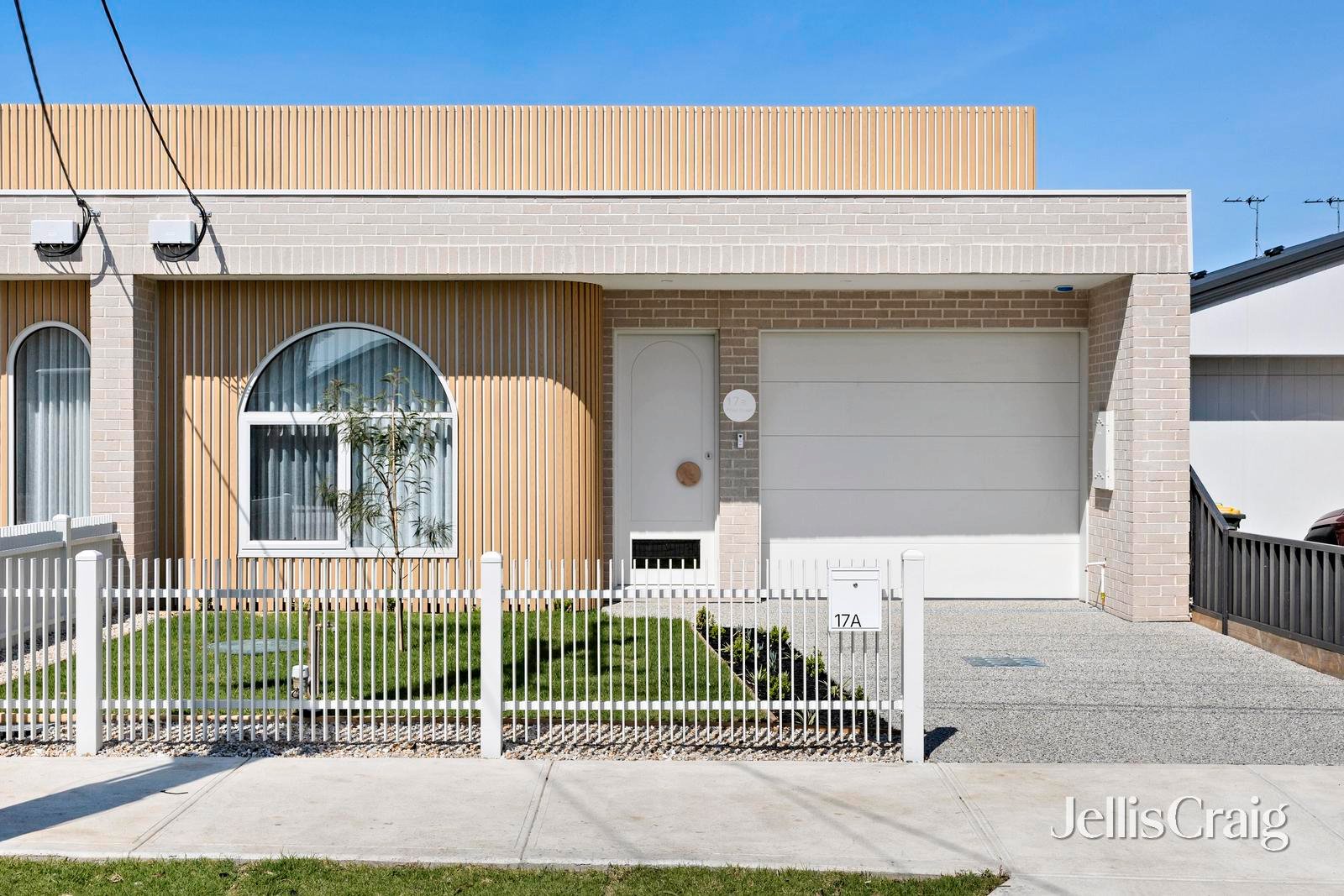 17a Etzel Street, Airport&nbsp;West image 1