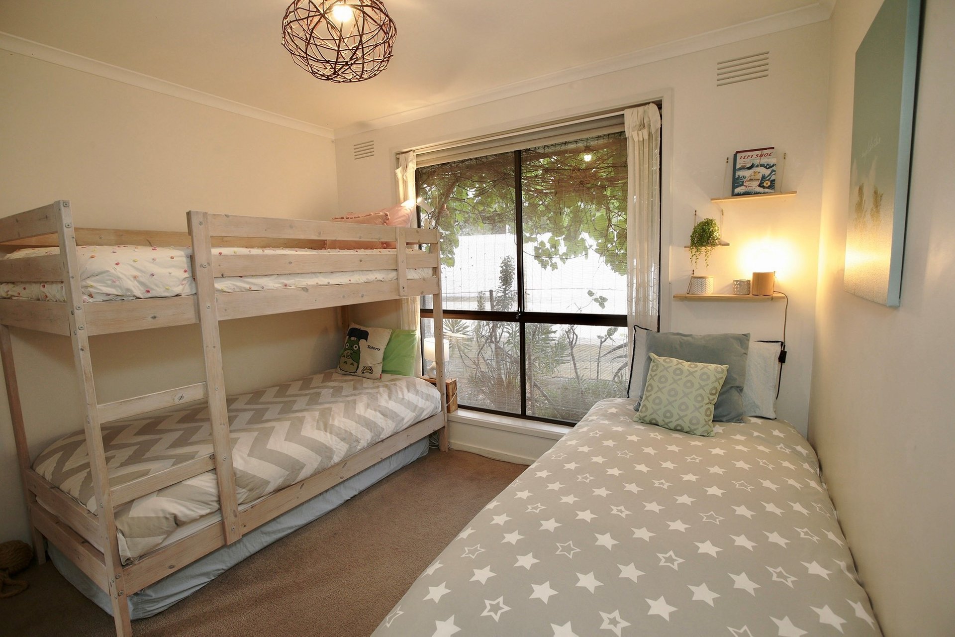 Property Gallery Thumbnail 8