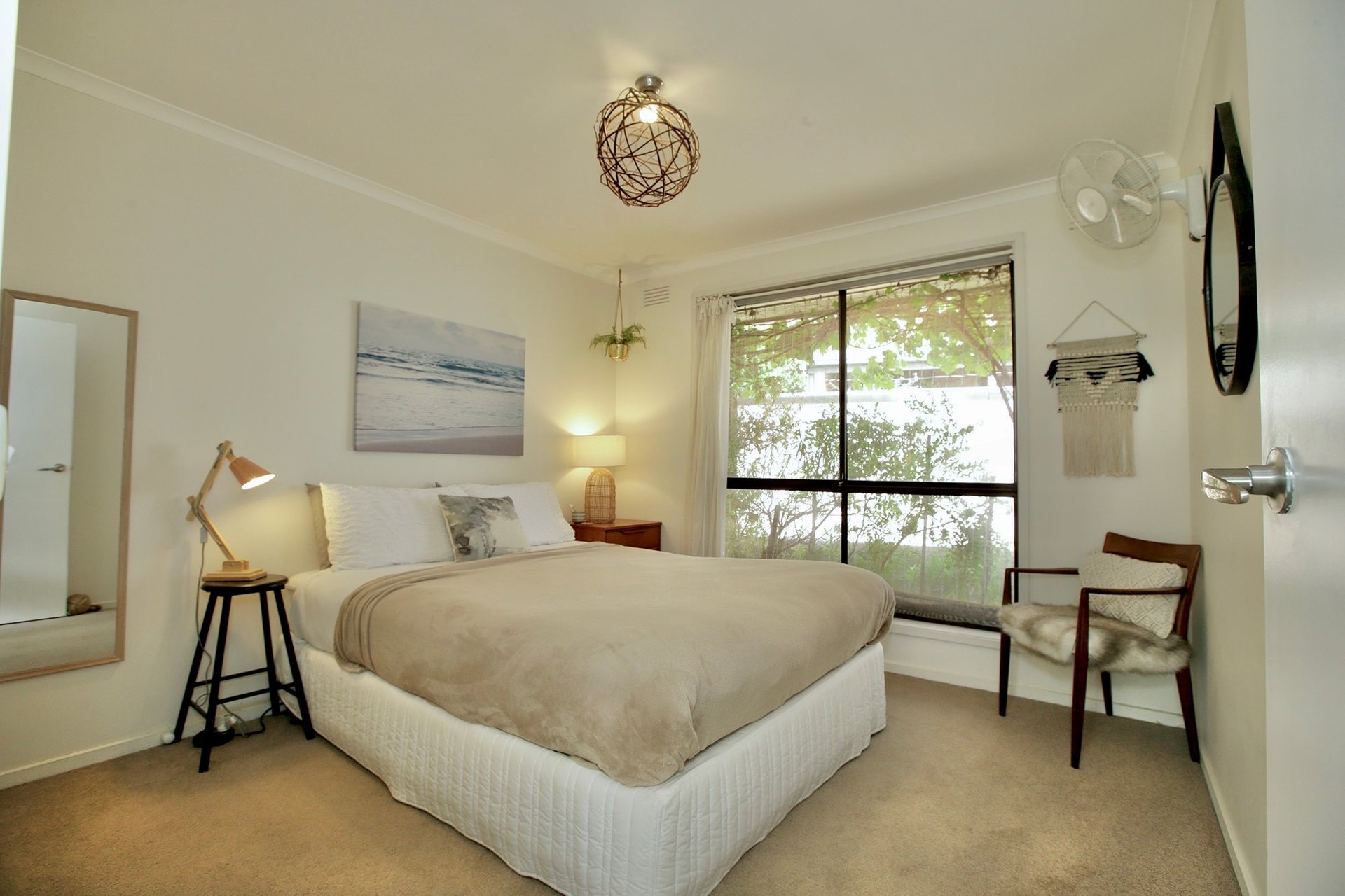 Property Gallery Thumbnail 9