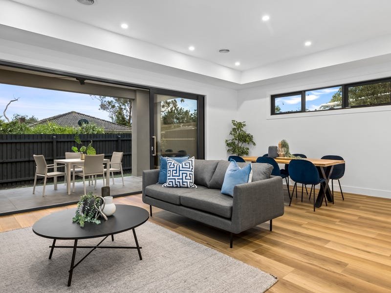 Property Gallery Thumbnail 3