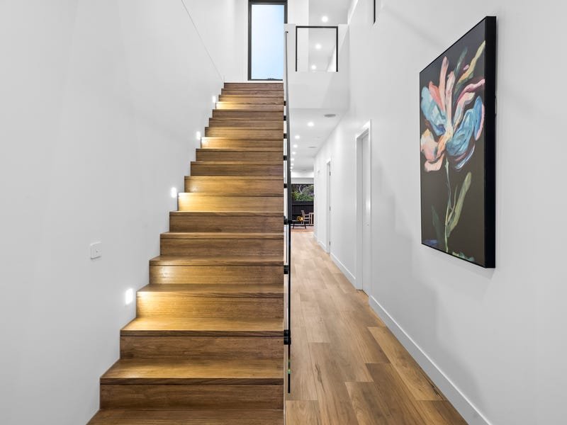 Property Gallery Thumbnail 5