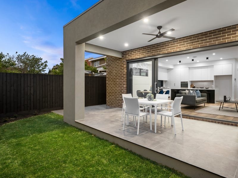 Property Gallery Thumbnail 6