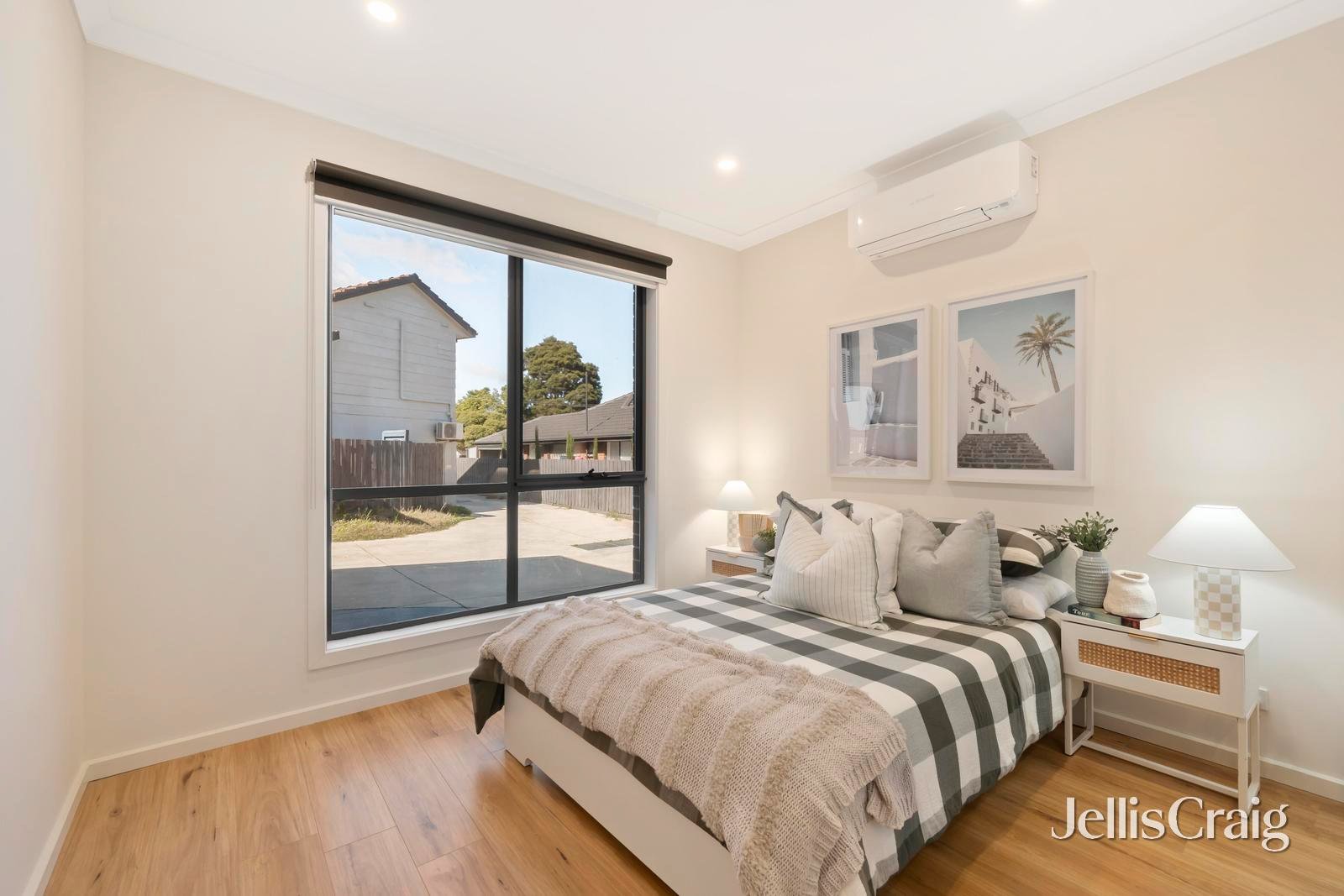 17a Lockhart Court, Kilsyth image 11