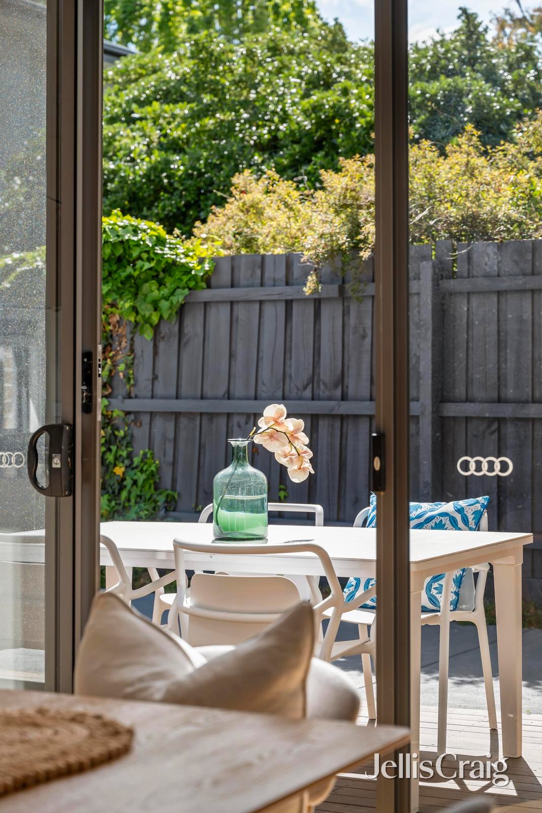 17a Lockhart Court, Kilsyth image 13