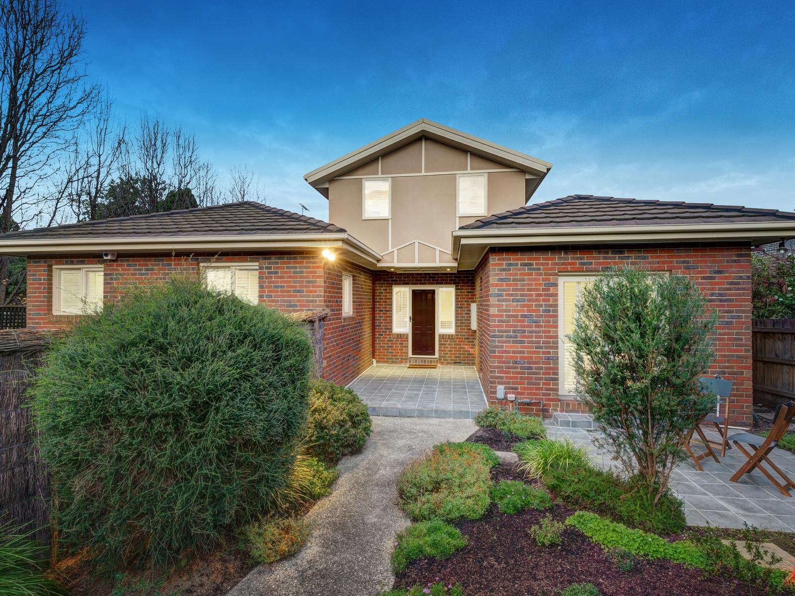 17a Lynden Street, Camberwell image 2
