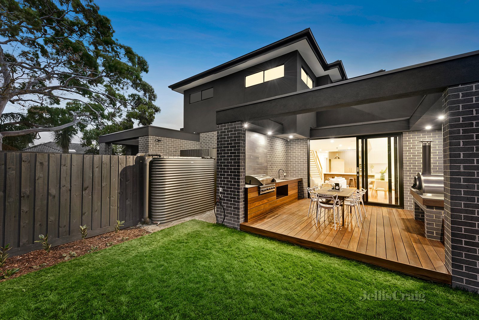 17A Santaram Street, Bentleigh East image 8