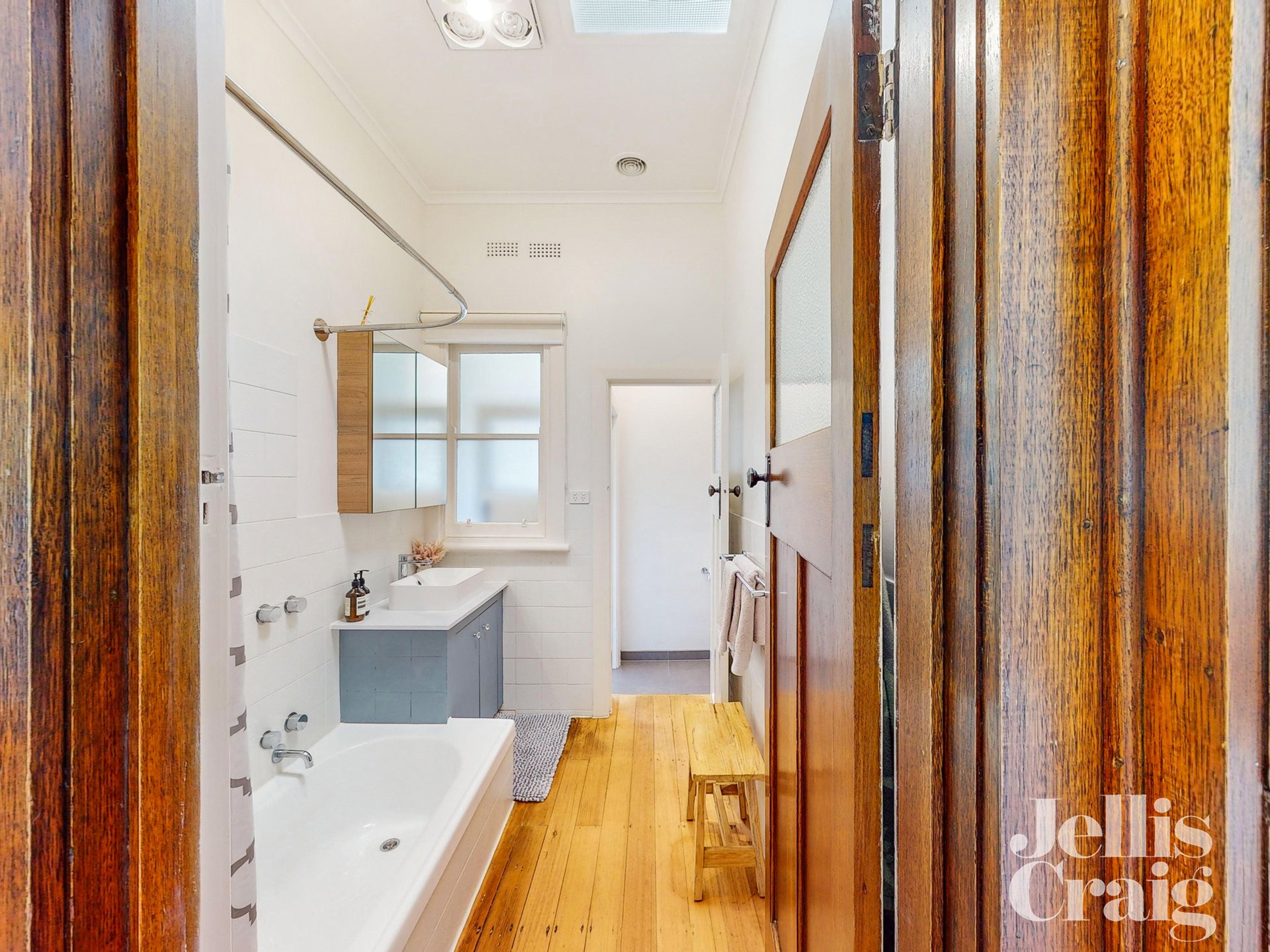 17A St Leonards Road, Ascot Vale image 7