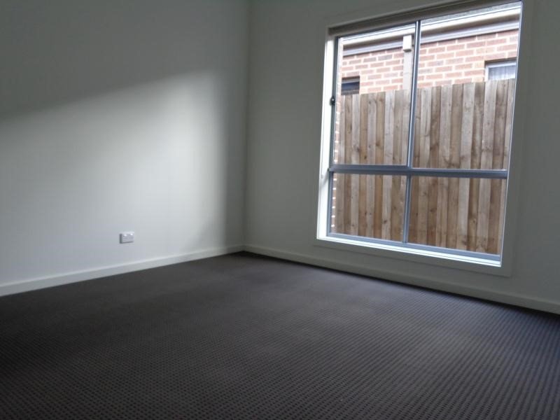 17A Sydney Street, Avondale&nbsp;Heights image 3